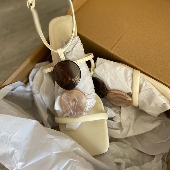 Zara LEATHER MID-HEIGHT HEEL SANDALS New - Picture 8 of 8